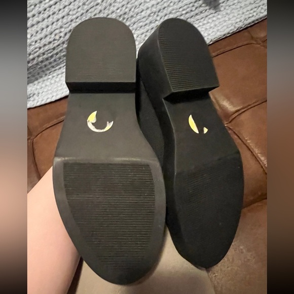 New Steve Madden knit loafers - Picture 3 of 3